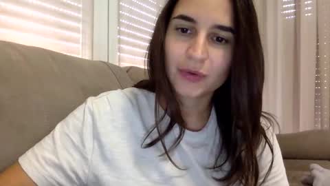 Snapshot of babyelodie12 chatting on September 26, 2025, 11:25 am BabyElodie12 online show from September 26, 2025, 11:25 am