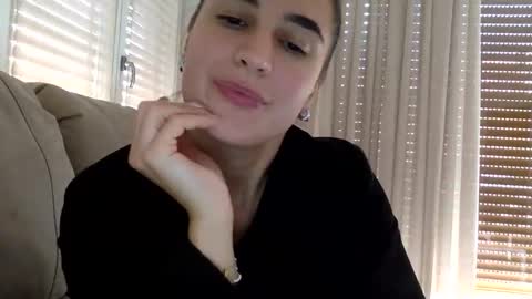 Snapshot of babyelodie12 chatting on September 30, 2025, 11:26 am BabyElodie12 online show from September 30, 2025, 11:26 am