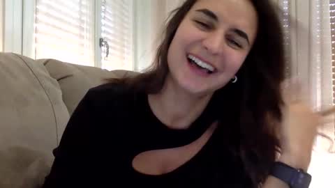 Snapshot of babyelodie12 chatting on October 1, 2025, 11:27 am BabyElodie12 online show from October 1, 2025, 11:27 am
