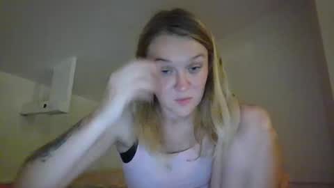 Snapshot of babykay03 chatting on September 25, 2025, 3:32 am babykay03 online show from September 25, 2025, 3:32 am