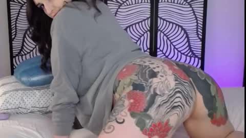 Snapshot of backtatava chatting on February 5, 2025, 2:08 am Ava online show from February 5, 2025, 2:08 am