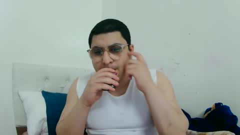 Snapshot of badboixx chatting on February 9, 2025, 7:09 pm badboixx online show from February 9, 2025, 7:09 pm