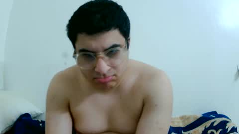 Snapshot of badboixx chatting on March 12, 2025, 2:20 am badboixx online show from March 12, 2025, 2:20 am