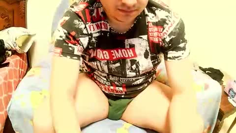 Snapshot of badboixx chatting on September 24, 2025, 2:53 pm badboixx online show from September 24, 2025, 2:53 pm