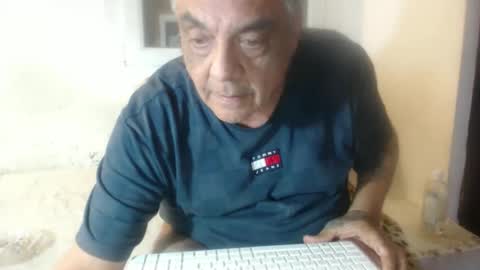 Snapshot of bambino6060 chatting on September 9, 2025, 6:40 pm bambino6060 online show from September 9, 2025, 6:40 pm