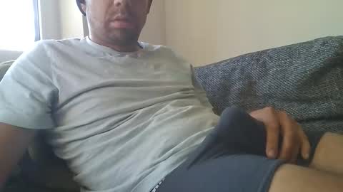 Snapshot of bangboom88 chatting on October 2, 2025, 2:35 pm Mark online show from October 2, 2025, 2:35 pm