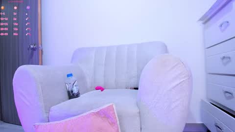 Snapshot of barbie_brunette3 chatting on January 30, 2025, 3:11 am independet model online show from January 30, 2025, 3:11 am