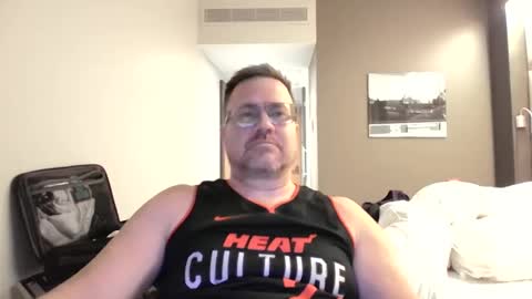 Snapshot of basketballjerseygang chatting on February 14, 2025, 9:43 pm Jordan online show from February 14, 2025, 9:43 pm