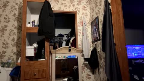 Snapshot of battlewolfxx chatting on December 29, 2024, 4:38 am battlewolfxx online show from December 29, 2024, 4:38 am