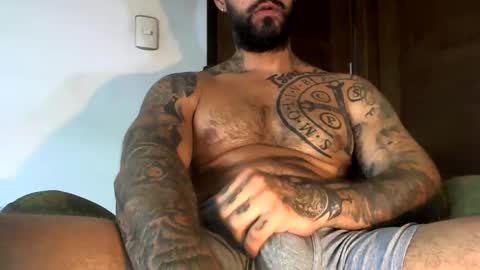 Snapshot of bby044 chatting on December 3, 2024, 1:43 pm bby044 online show from December 3, 2024, 1:43 pm