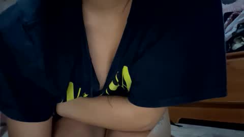 Snapshot of bby60279 chatting on October 27, 2025, 5:22 am bby60279 online show from October 27, 2025, 5:22 am