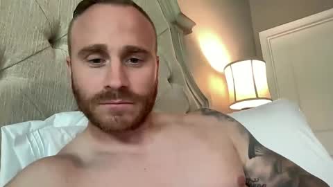 Snapshot of beachfun2526 chatting on September 10, 2025, 5:13 pm beachfun2526 online show from September 10, 2025, 5:13 pm