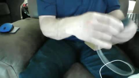 Snapshot of beachguy38 chatting on January 17, 2025, 3:22 pm beachguy38 online show from January 17, 2025, 3:22 pm