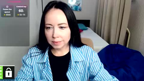 Snapshot of beautiful_moon3 chatting on October 16, 2025, 10:27 am beautiful_moon3 online show from October 16, 2025, 10:27 am