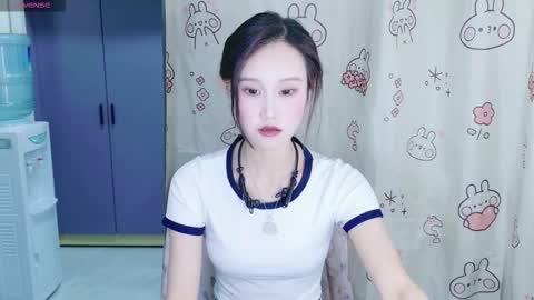 beauty_hanhan online show from October 13, 2025, 11:21 am