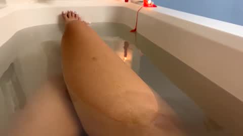 Snapshot of bebesitaa21 chatting on February 2, 2025, 10:13 am Angelique online show from February 2, 2025, 10:13 am