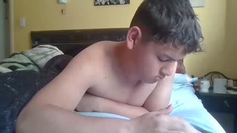 Snapshot of bebote0020 chatting on October 20, 2025, 12:38 pm bebote0020 online show from October 20, 2025, 12:38 pm