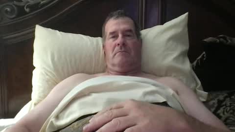 Snapshot of beckett2026 chatting on November 16, 2025, 1:17 pm beckett2026 online show from November 16, 2025, 1:17 pm