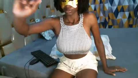 Snapshot of beckyberry24 chatting on November 7, 2025, 10:26 am jamie online show from November 7, 2025, 10:26 am