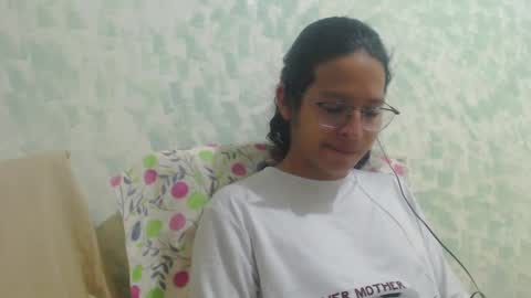 Snapshot of beentage chatting on December 21, 2024, 7:03 am Alex online show from December 21, 2024, 7:03 am