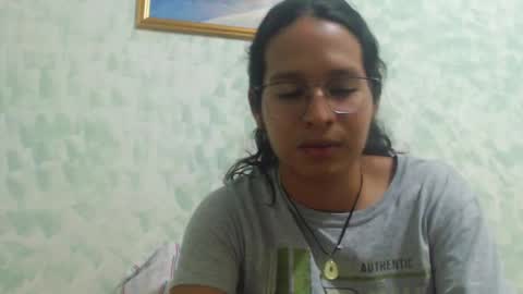 Snapshot of beentage chatting on December 23, 2024, 1:51 am Alex online show from December 23, 2024, 1:51 am