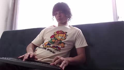 Snapshot of belamiramil chatting on January 29, 2025, 7:11 pm independent model online show from January 29, 2025, 7:11 pm