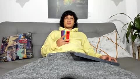 Snapshot of belamiramil chatting on March 4, 2025, 10:46 am independent model online show from March 4, 2025, 10:46 am