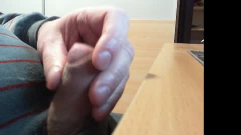 Snapshot of belgianfatcock chatting on January 6, 2025, 5:49 pm belgianfatcock online show from January 6, 2025, 5:49 pm