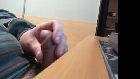 Snapshot of belgianfatcock chatting on January 7, 2025, 4:18 am belgianfatcock online show from January 7, 2025, 4:18 am