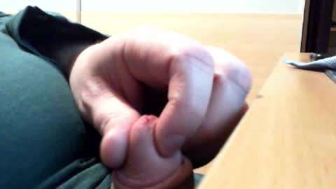 Snapshot of belgianfatcock chatting on February 25, 2025, 6:31 pm belgianfatcock online show from February 25, 2025, 6:31 pm