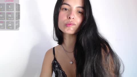 Snapshot of bella_musee chatting on January 29, 2025, 10:01 pm   online show from January 29, 2025, 10:01 pm