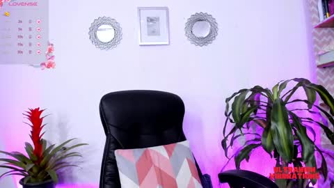 Snapshot of bella_thorne3 chatting on January 9, 2025, 10:09 pm Bella online show from January 9, 2025, 10:09 pm