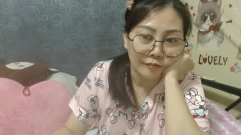 Snapshot of bellbabe chatting on January 8, 2025, 7:03 pm Bella online show from January 8, 2025, 7:03 pm