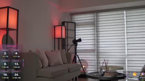 Snapshot of belle_adrienne chatting on November 2, 2025, 12:35 am Belle Adrienne IG online show from November 2, 2025, 12:35 am