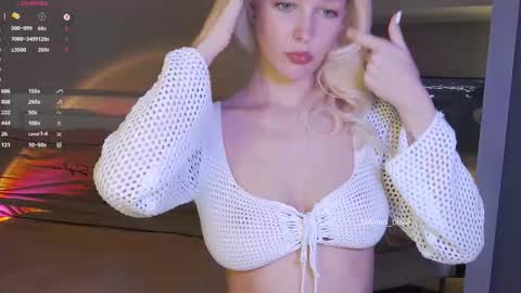 Snapshot of bellean_blare chatting on September 12, 2025, 5:13 pm BELLEAN online show from September 12, 2025, 5:13 pm