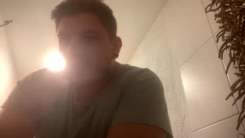 Snapshot of ben_big69 chatting on February 25, 2025, 2:36 am ben_big69 online show from February 25, 2025, 2:36 am