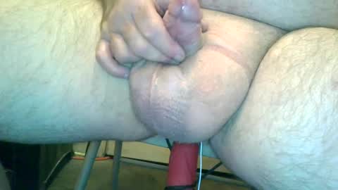 Snapshot of benawhile chatting on December 10, 2024, 1:00 pm benawhile online show from December 10, 2024, 1:00 pm