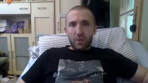 Snapshot of benko800 chatting on October 20, 2025, 9:54 am PM4PASSWORD online show from October 20, 2025, 9:54 am