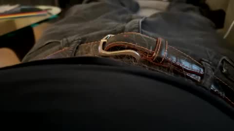 Snapshot of benz10001 chatting on January 18, 2025, 8:51 pm benz10001 online show from January 18, 2025, 8:51 pm