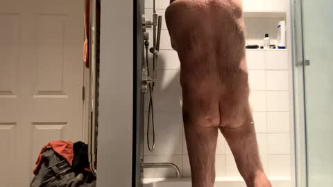 Snapshot of benz10001 chatting on September 10, 2025, 11:32 am benz10001 online show from September 10, 2025, 11:32 am