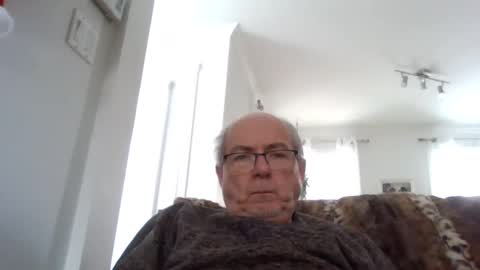 Snapshot of bernard1102 chatting on January 8, 2025, 3:17 pm bernard1102 online show from January 8, 2025, 3:17 pm