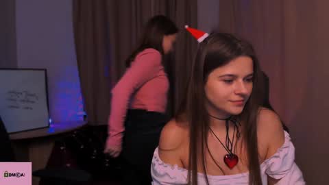Snapshot of berry_alma chatting on December 22, 2024, 4:38 pm Alma online show from December 22, 2024, 4:38 pm