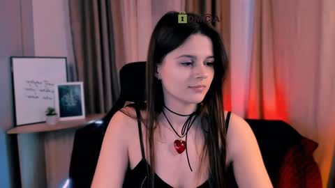 Snapshot of berry_alma chatting on February 6, 2025, 11:48 pm Alma online show from February 6, 2025, 11:48 pm