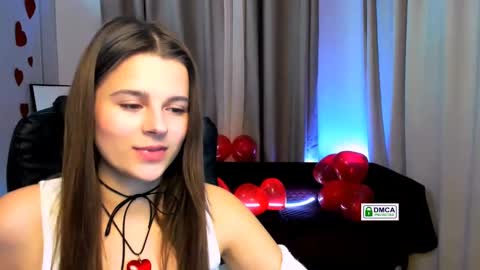 Snapshot of berry_alma chatting on February 25, 2025, 12:03 am Alma online show from February 25, 2025, 12:03 am