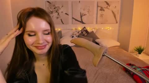 Snapshot of bettyrouse chatting on January 24, 2025, 3:22 am Betty online show from January 24, 2025, 3:22 am