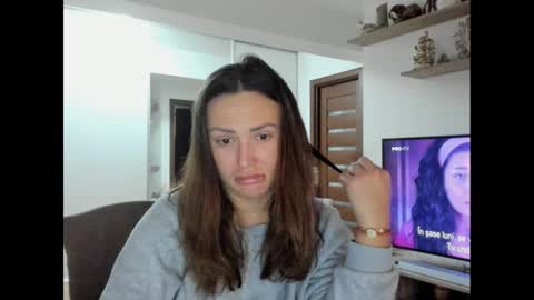 Snapshot of beyoncedoll chatting on January 26, 2025, 11:50 am   BeyonceDoll       Twitter DollBeyonce    online show from January 26, 2025, 11:50 am