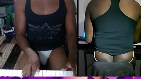 Snapshot of bicepsandfrot chatting on November 2, 2025, 7:00 am BicepsandFrot online show from November 2, 2025, 7:00 am