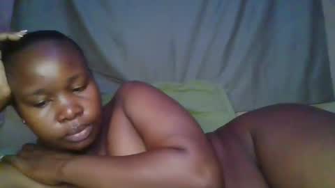 Snapshot of big_diva chatting on September 21, 2025, 1:07 am big_diva online show from September 21, 2025, 1:07 am