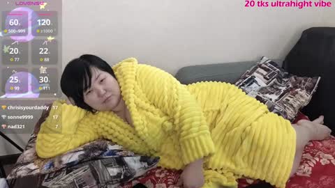 Snapshot of bigboobs55x chatting on December 11, 2024, 6:25 am Kira online show from December 11, 2024, 6:25 am