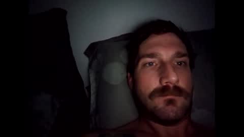 Snapshot of bigcanuck35 chatting on December 25, 2024, 9:02 am bigcanuck35 online show from December 25, 2024, 9:02 am